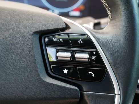 Certified 2023 Kia EV6 GT-Line AWD/4WD image 29