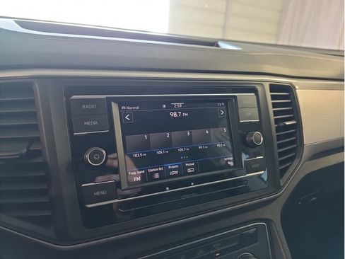 Used 2021 Volkswagen Atlas S image 20