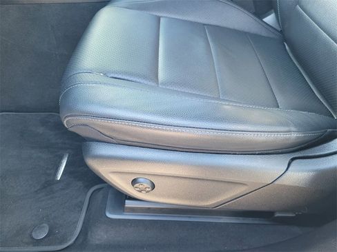 Used 2020 Mercedes-Benz GLS 450 4MATIC image 27