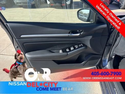 New 2025 Nissan Altima 2.5 SL image 18