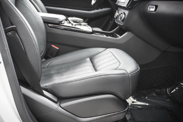Used 2019 Mercedes-Benz GLE 400 4MATIC image 24