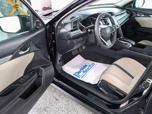 Used 2016 Honda Civic EX image 3