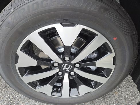 New 2026 Honda Odyssey EX-L image 3