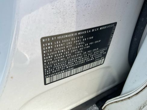 Used 2022 Volkswagen Tiguan SEL R-Line AWD/4WD image 39