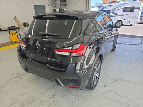 Used 2023 Mitsubishi Outlander Sport ES image 5