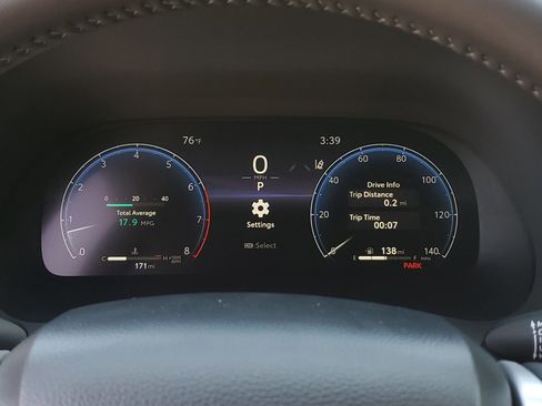 Used 2026 Toyota Highlander Limited AWD/4WD image 24