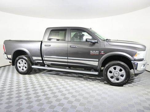 Used 2016 RAM 2500 Laramie image 9