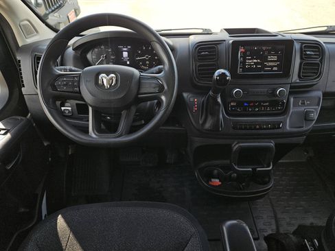 Used 2023 RAM ProMaster 2500 FWD image 4