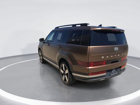 Used 2024 Hyundai Santa Fe Limited FWD image 6