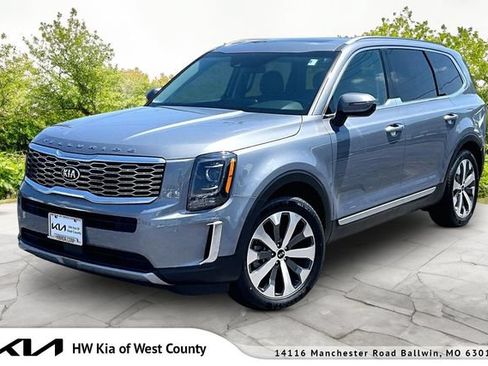 Used 2021 Kia Telluride S FWD image 1