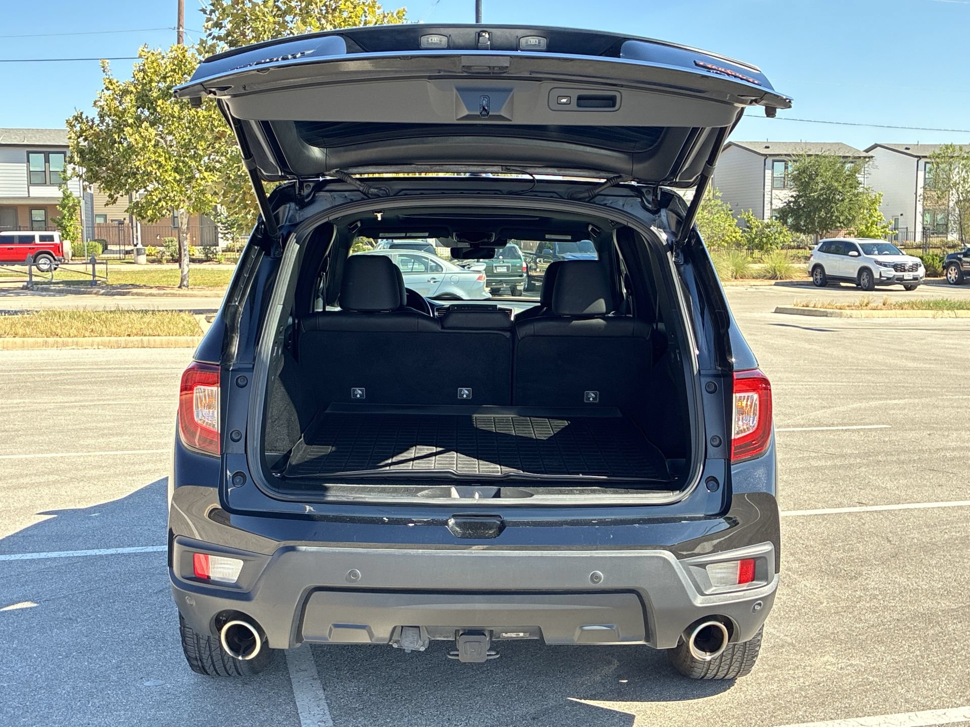 Certified 2023 Honda Passport TrailSport image 37