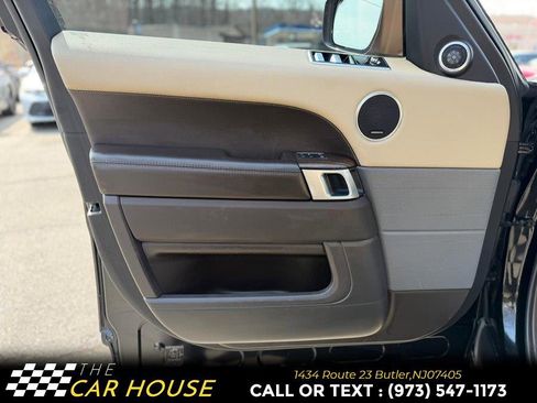 Used 2018 Land Rover Range Rover Sport HSE image 15