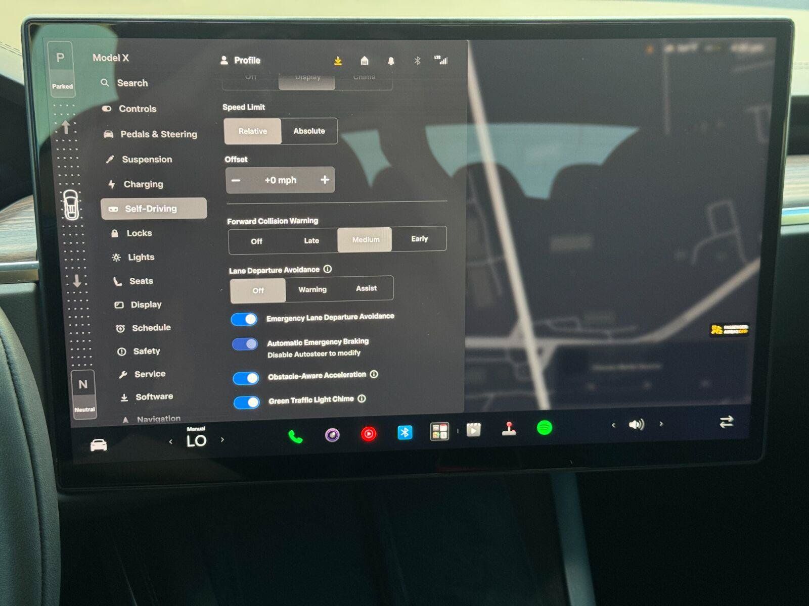 Used 2024 Tesla Model X AWD/4WD image 29