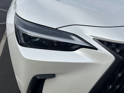 Used 2025 Lexus NX 350 AWD w/ Accessory Package (A2) image 7
