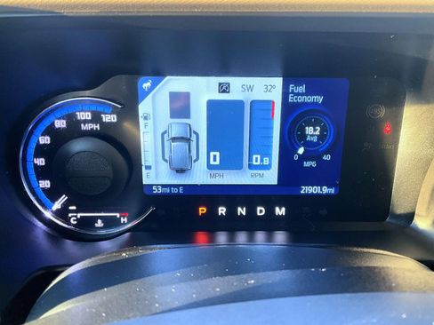 Used 2024 Ford Bronco Wildtrak image 15