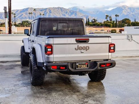 Used 2020 Jeep Gladiator Rubicon image 7