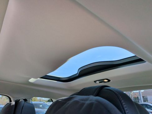 Certified 2024 BMW X7 xDrive40i w/ Premium Package image 32