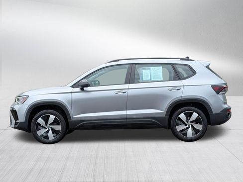 Certified 2025 Volkswagen Taos S AWD/4WD image 4