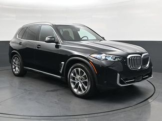 Certified 2024 BMW X5 xDrive40i w/ Premium Package AWD/4WD video 2