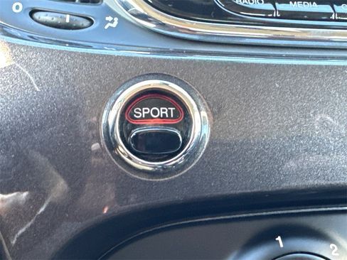 Used 2016 FIAT 500 Pop w/ Italia Package image 26