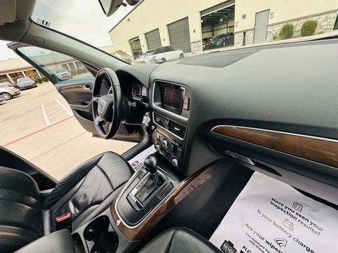 Used 2016 Audi Q5 2.0T Premium image 28