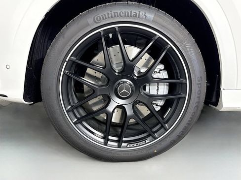 New 2026 Mercedes-Benz GLE 53 AMG 4MATIC Coupe image 32