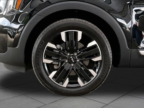 Used 2024 Kia Telluride SX Prestige AWD/4WD image 11