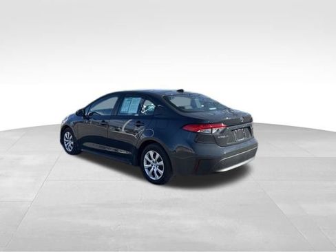 Used 2024 Toyota Corolla LE image 3