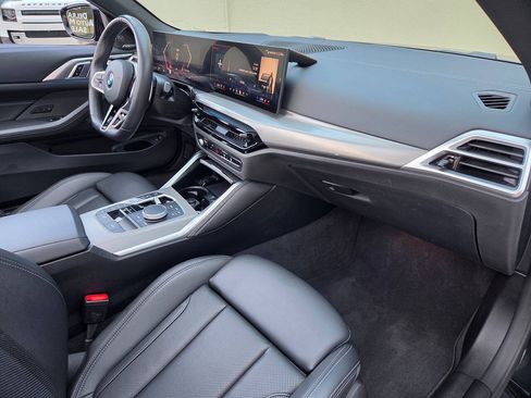 Used 2026 BMW 430i Convertible RWD image 11