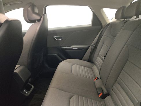 Used 2025 Kia K4 EX FWD image 18