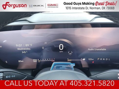 New 2026 Buick Enclave Avenir w/ Super Cruise Package FWD image 24