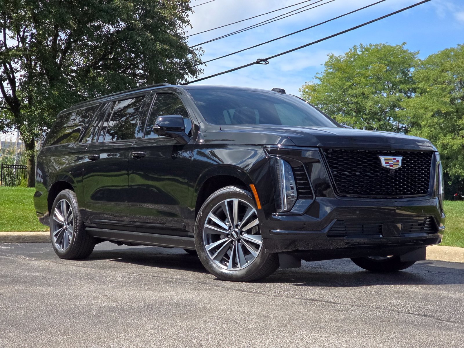Certified 2026 Cadillac Escalade ESV Sport w/ Touring Package AWD/4WD image 2