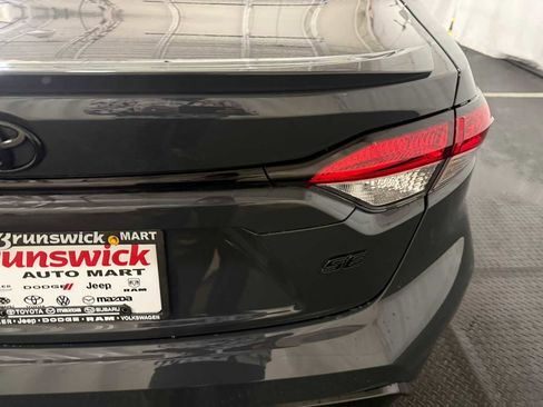 Certified 2025 Toyota Corolla SE image 18