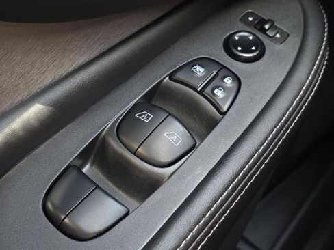 Certified 2022 Nissan Murano SV FWD image 25