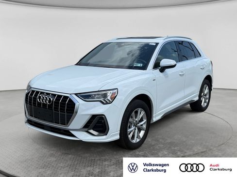 Used 2023 Audi Q3 2.0T Premium w/ Convenience Package AWD/4WD image 1