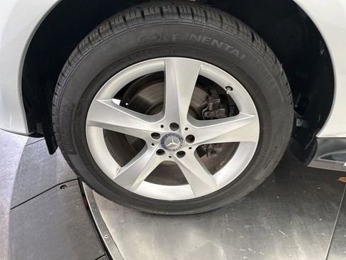 Certified 2017 Mercedes-Benz GLE 350 image 29