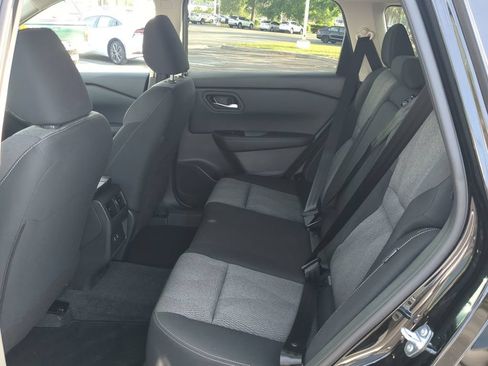 Certified 2026 Nissan Rogue SV FWD image 14