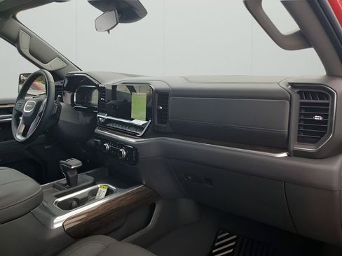 New 2026 GMC Sierra 1500 Elevation w/ Preferred Package image 14