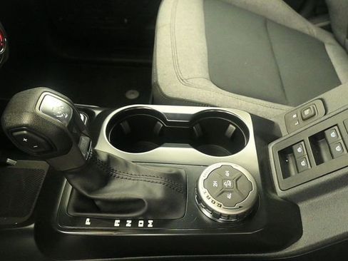 New 2026 Ford Bronco Base image 13