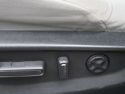 Used 2018 Honda CR-V EX image 25