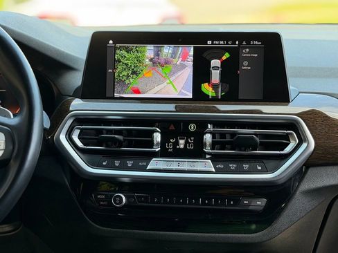 Used 2023 BMW X3 xDrive30i image 47