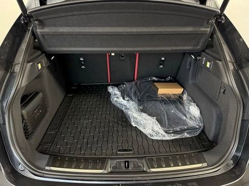 New 2026 Jaguar F-PACE R-Dynamic S image 16