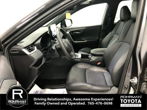 Used 2023 Toyota RAV4 XSE AWD/4WD image 11