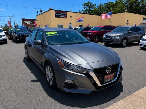 Used 2020 Nissan Altima 2.5 S FWD image 2