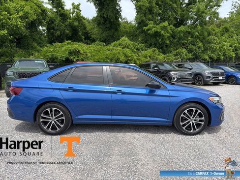 Used 2023 Volkswagen Jetta Sport FWD image 6