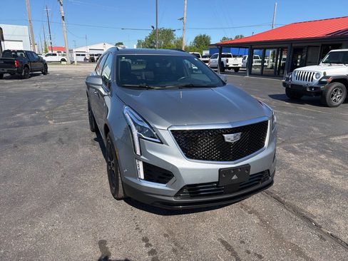 Used 2024 Cadillac XT5 Sportv w/ Platinum Package AWD/4WD image 3