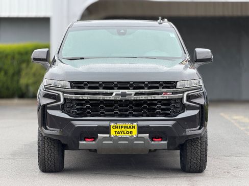 Used 2022 Chevrolet Suburban Z71 w/ Luxury Package AWD/4WD image 15