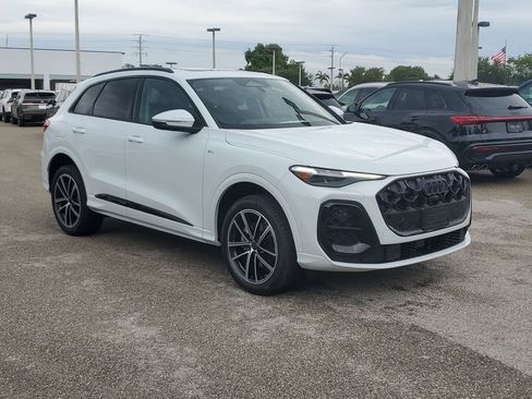 New 2026 Audi Q5 Premium Plus AWD/4WD image 2