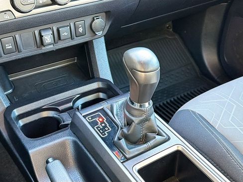 Used 2023 Toyota Tacoma TRD Sport image 30