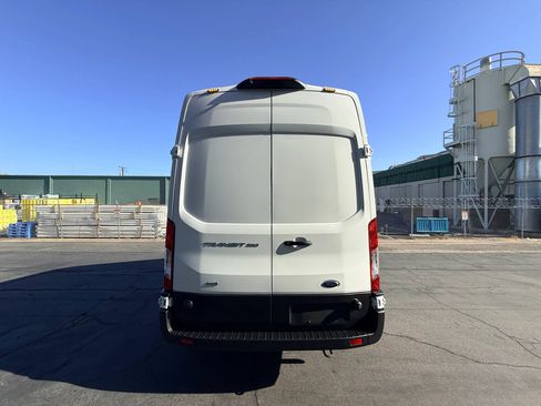 Used 2023 Ford Transit 250 148 High Roof AWD image 4